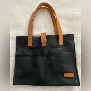 Joji & Co Box Tote Bag Black